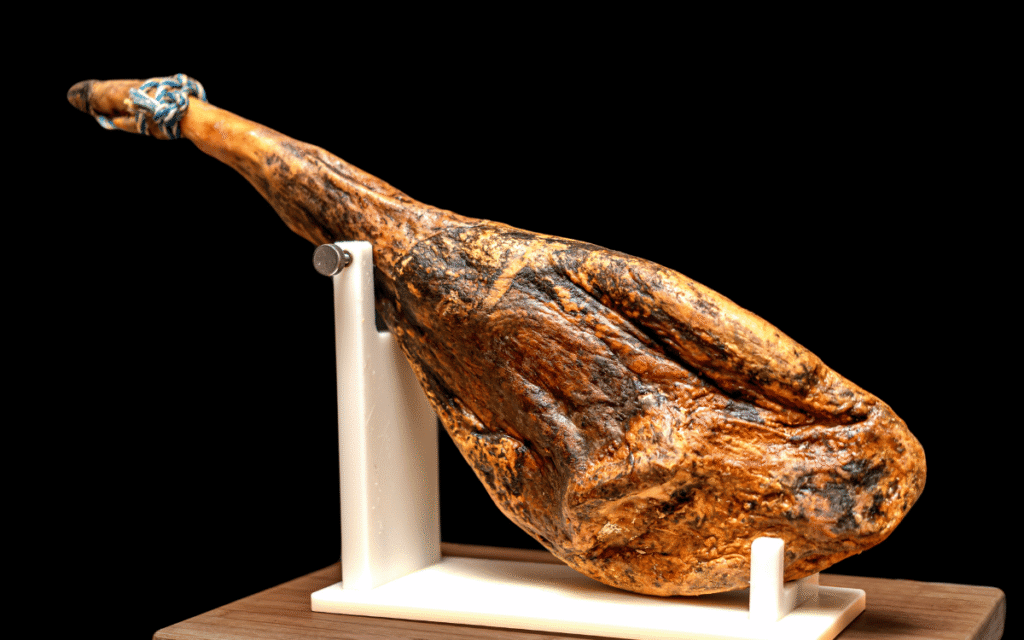 jamón serrano curado tradicionalmente