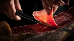 comprar jamón ibérico cortado a cuchillo de máxima calidad